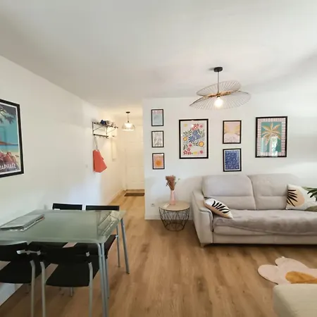 公寓 Superbe 80m De La Mer Avec Terrasse